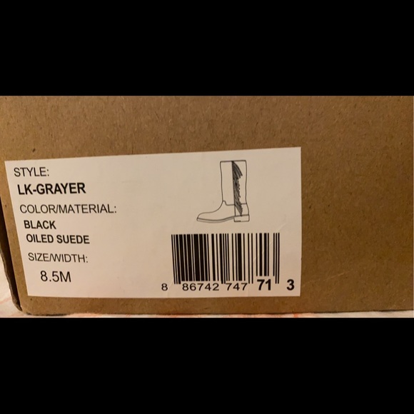 Fringe boots - Picture 2 of 2